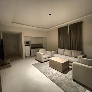 زوار شقة